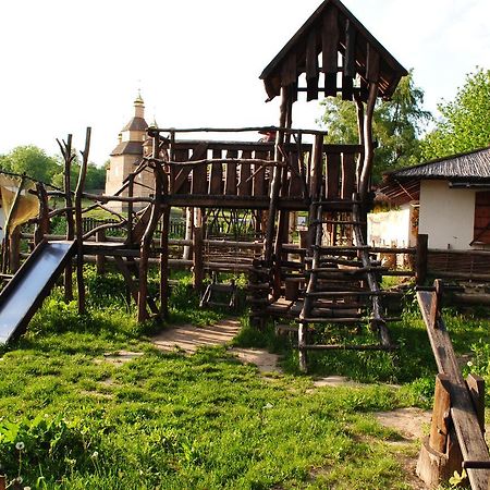 Отель Dykyi Khutir Melniki  Экстерьер фото